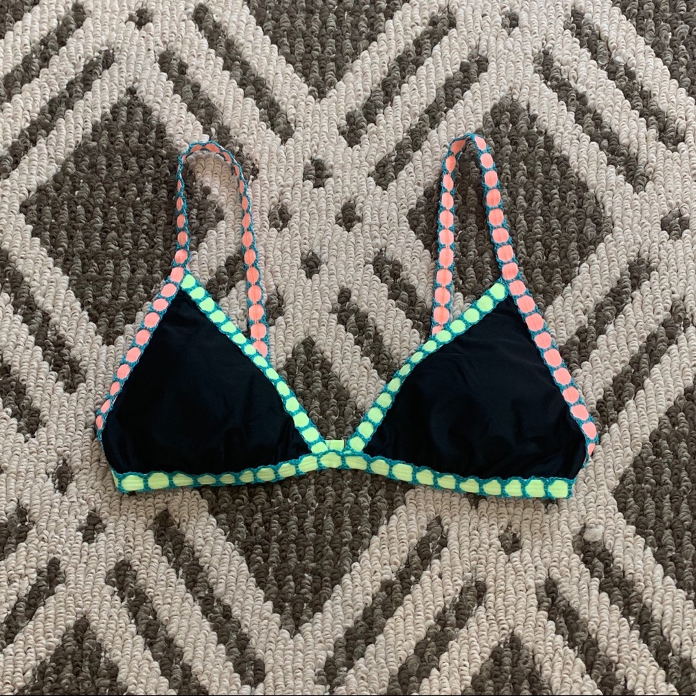 🌟Xhilaration Bikini Top